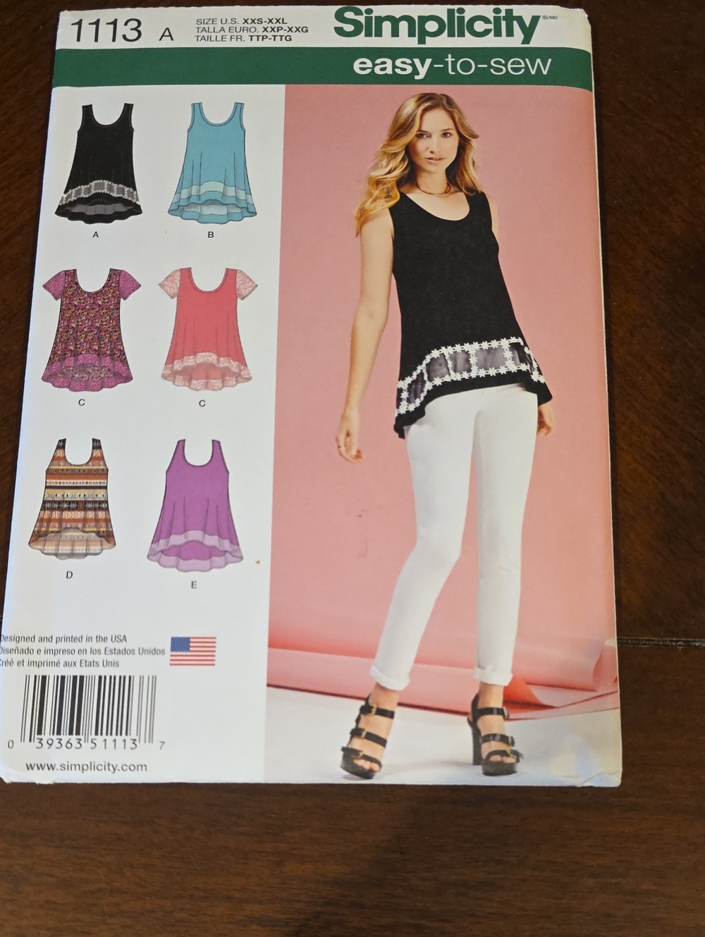 Simplicity Black Tank Top with White Lace Hem